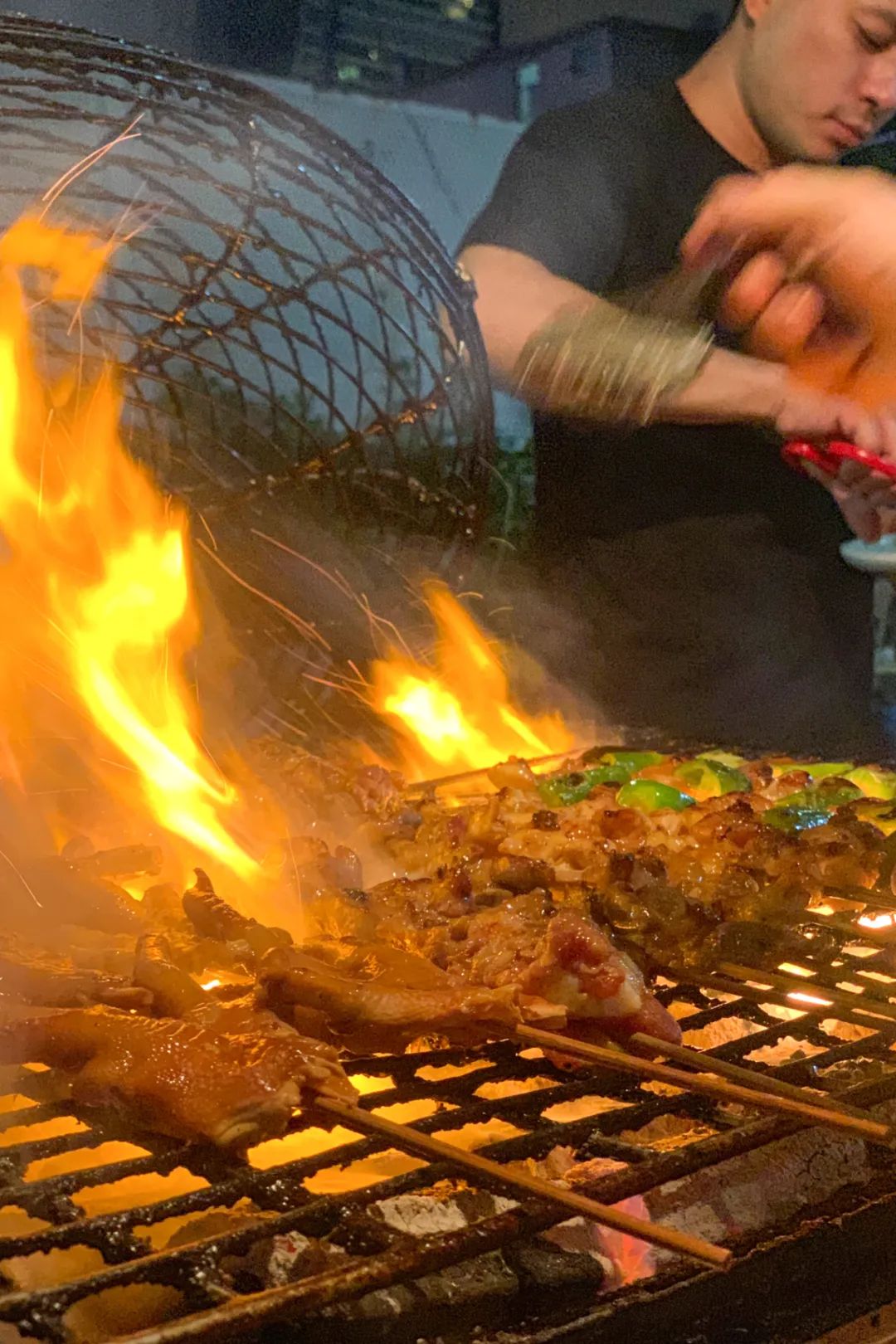 Image related to Zibo's Meat-Wrapped Flatbread: Just a Glimpse into Shandong's Vast BBQ Universe
