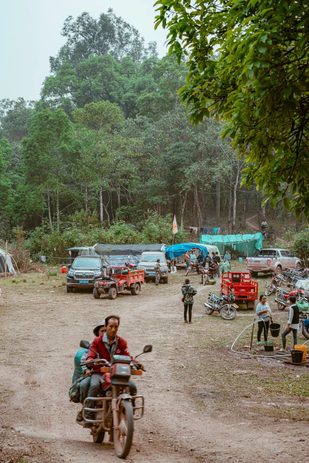 Image related to China's Wildest Border Town: The "Three-Side Slope" from Tales of the Frontier
