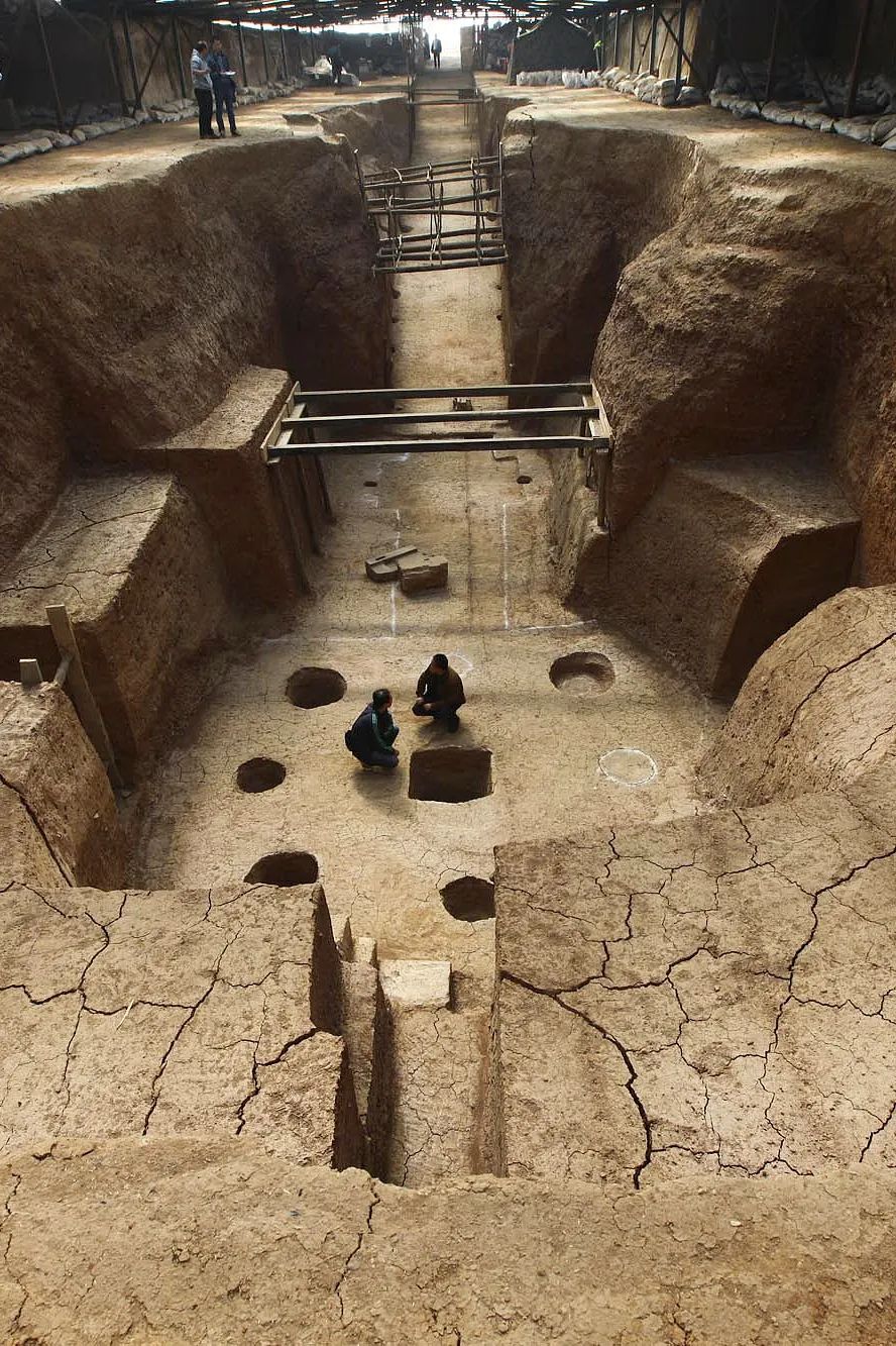 Image related to Xi'an or Luoyang: Which Truly Deserves the Title of China's Ancient Capital?