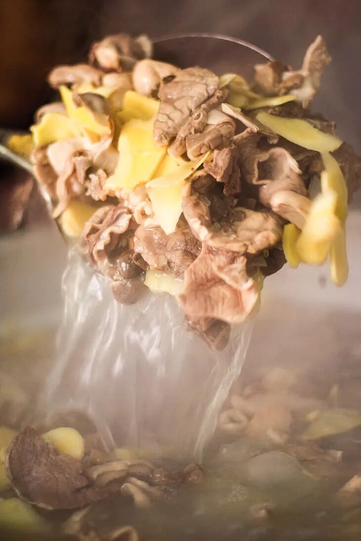 Image related to China's Ultimate New Year Feast: Southern Twists Outshine Northern Traditions