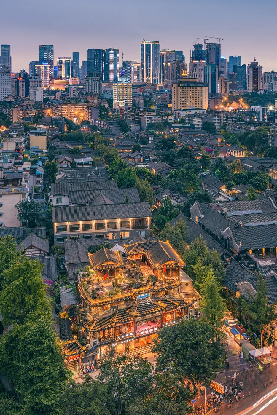 Image related to A Sincere Warning to Foreigners: Avoid Eating Local Delicacies in Chengdu