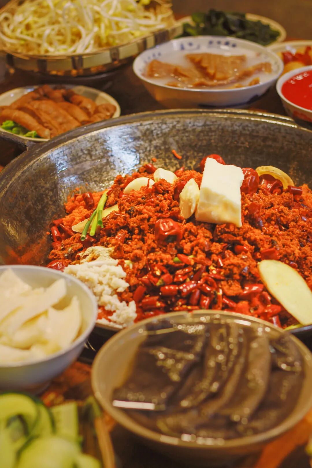Image related to A Sincere Warning to Foreigners: Avoid Eating Local Delicacies in Chengdu