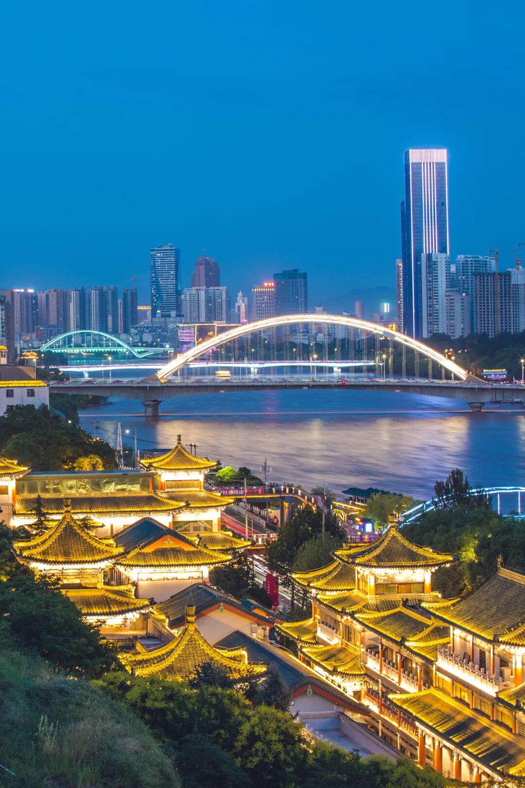 Image related to How Incredible is China's Most Northwestern City?