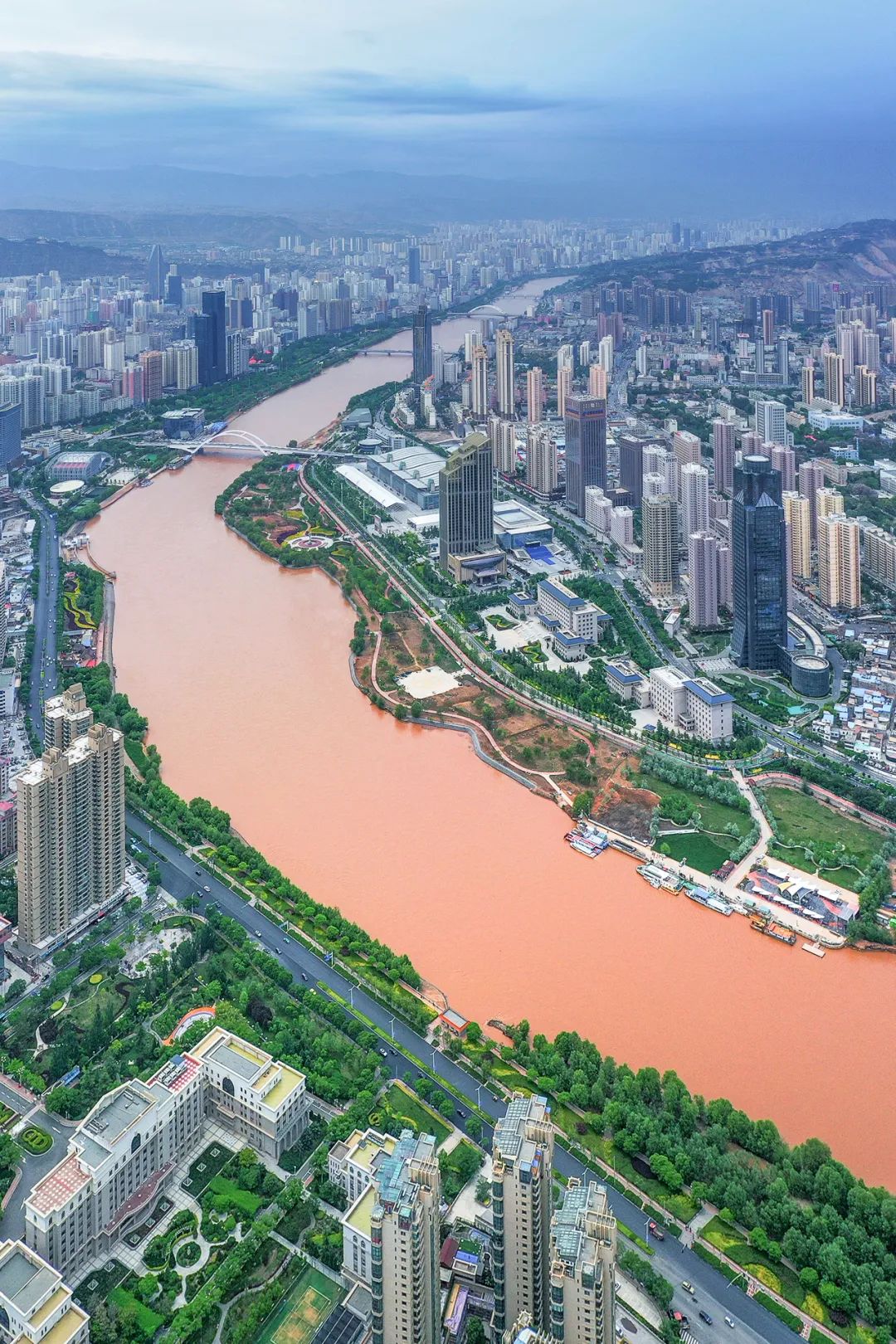 Image related to How Incredible is China's Most Northwestern City?
