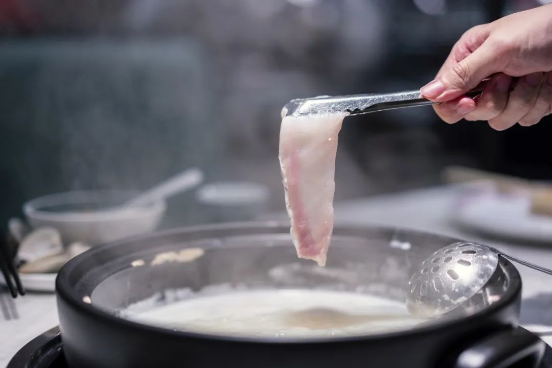 Image related to China's Most Night-Owl City: How Wild Are Their Late-Night Eats?