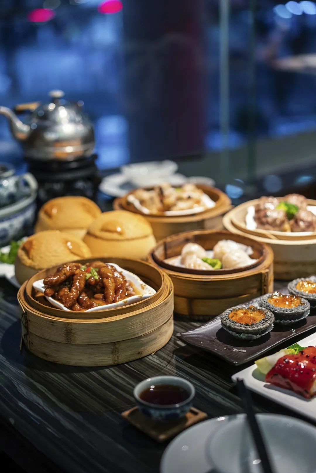 Image related to China's Most Night-Owl City: How Wild Are Their Late-Night Eats?