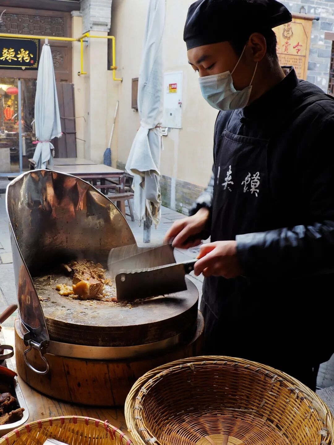 Image related to Tongguan, Xi'an, Qishan: Which Makes the Best Roujiamo in Shaanxi?