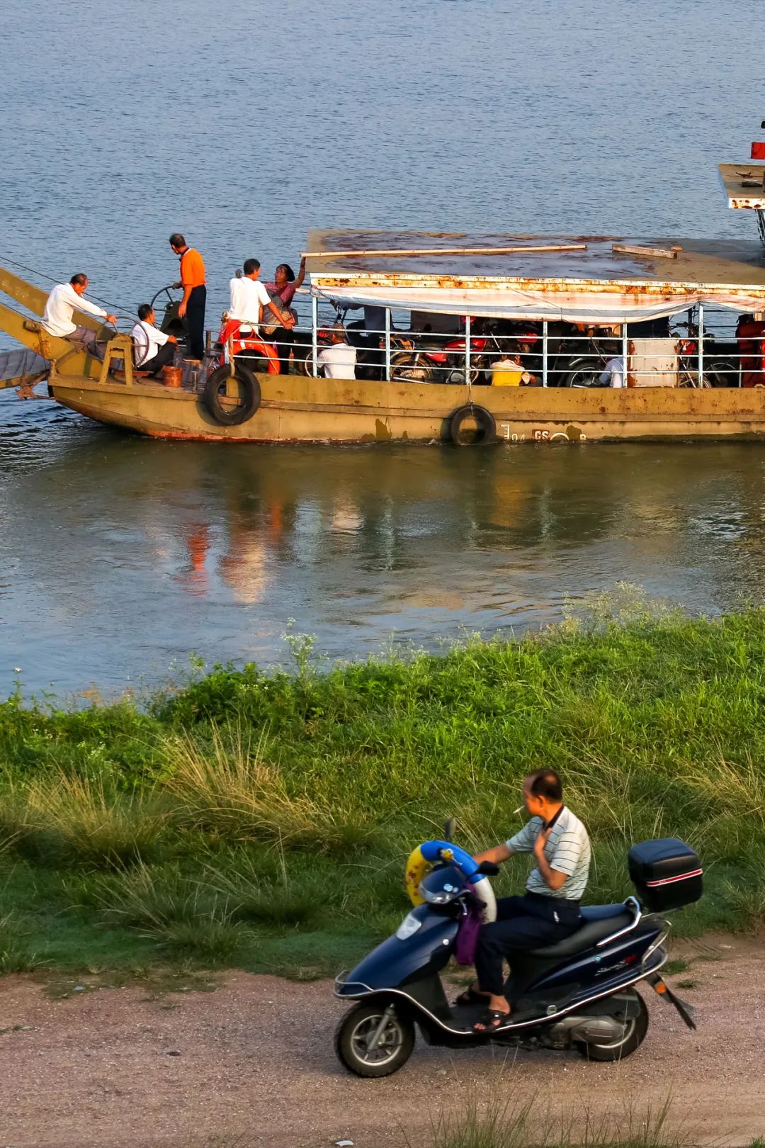 Image related to How Magical Is China's Waterborne Public Transport?