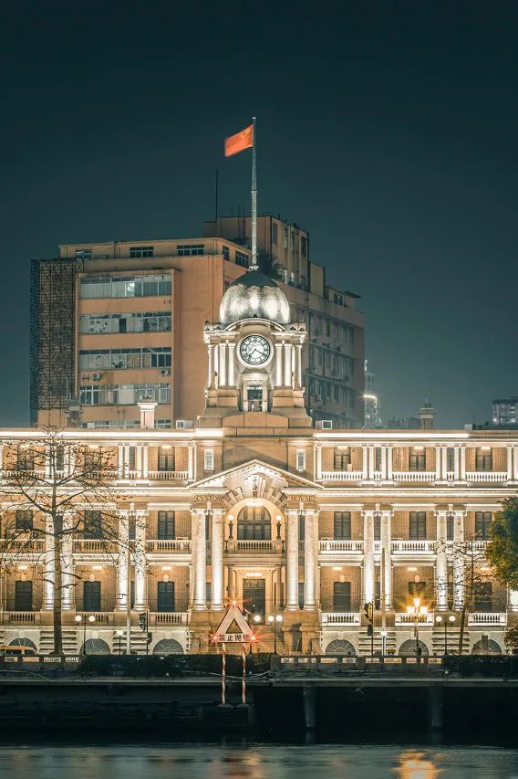 Image related to Guangzhou: What Makes It a Pioneer in So Many Fields?