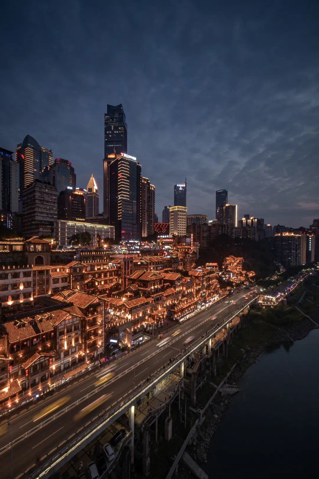 Image related to Why can a single bowl of Xiaomian represent Chongqing?