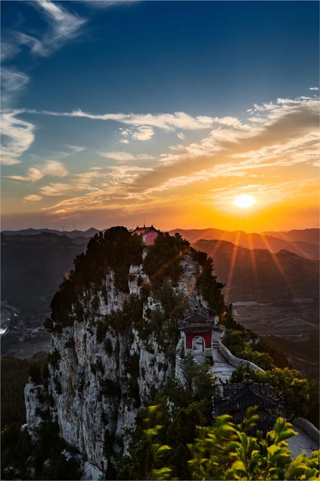 Image related to After the Successful "Zibo Barbecue Pilgrimage," We Discovered a Surreal and Unconventional Side of the City...