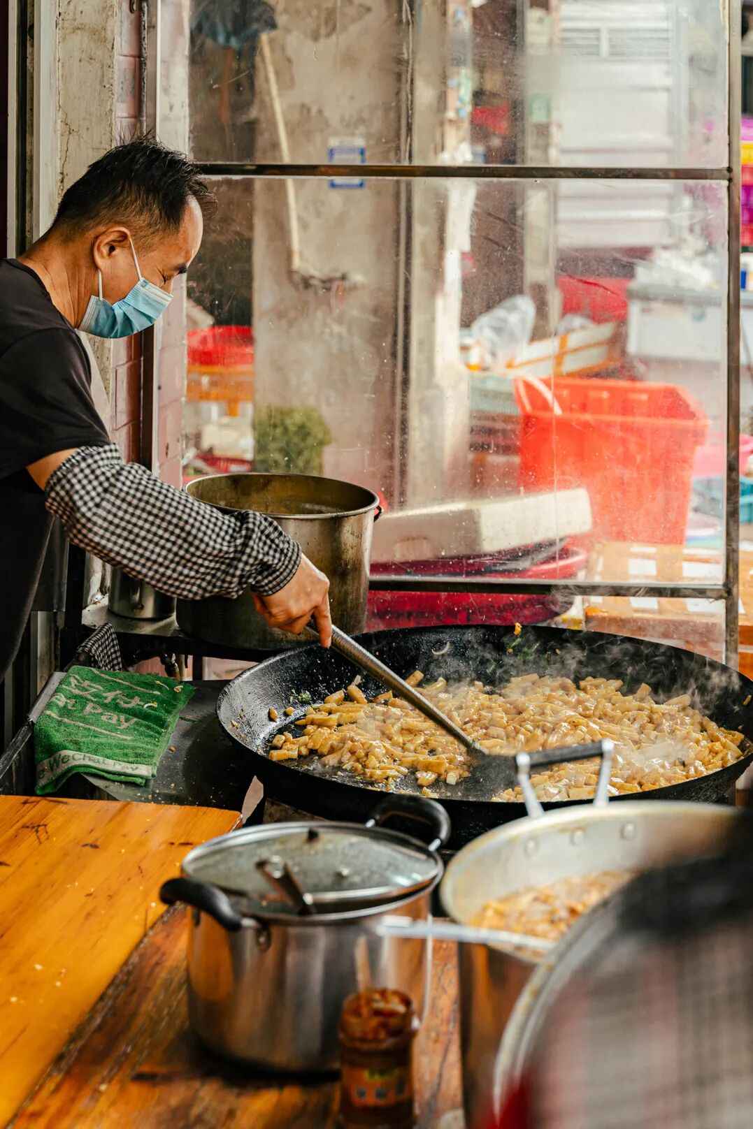 Image related to The Most Unexpected Rice Noodle Province: Feeding China's 127 Million Most Discerning Eaters!