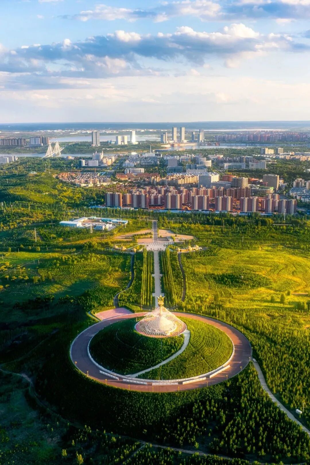 Image related to How Did China's Highest Per Capita GDP City Emerge in a Northwestern Desert?