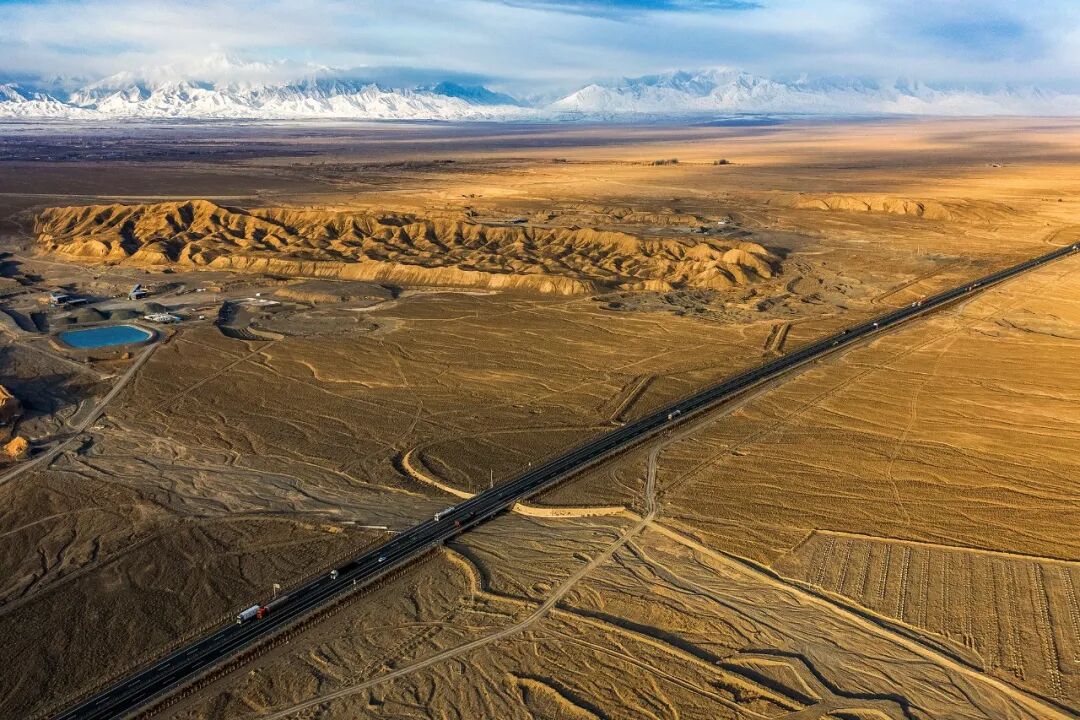 Image related to China's Expressways: The Powerhouse Behind 3 Billion Trips During Spring Rush