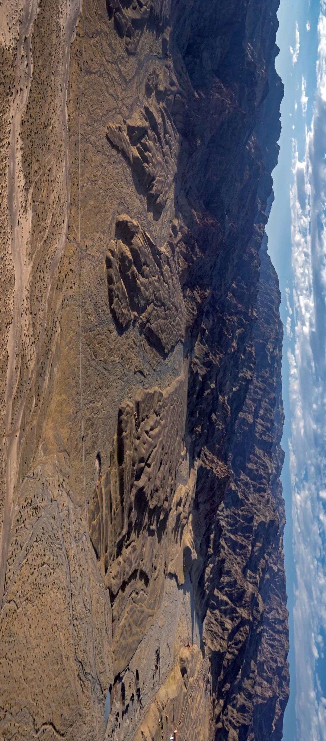 Image related to Why Does the Toughest City in Northwest China Have So Many Northeastern Influences?