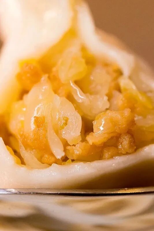 Image related to How Irresistibly Addictive Are China’s Most Decadent "Grease Bombs" with Rice?