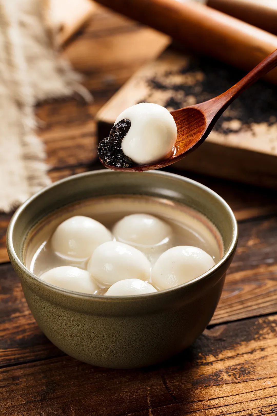 Image related to Without This Tiny Ingredient, China's New Year Feast Loses Its Flavor!