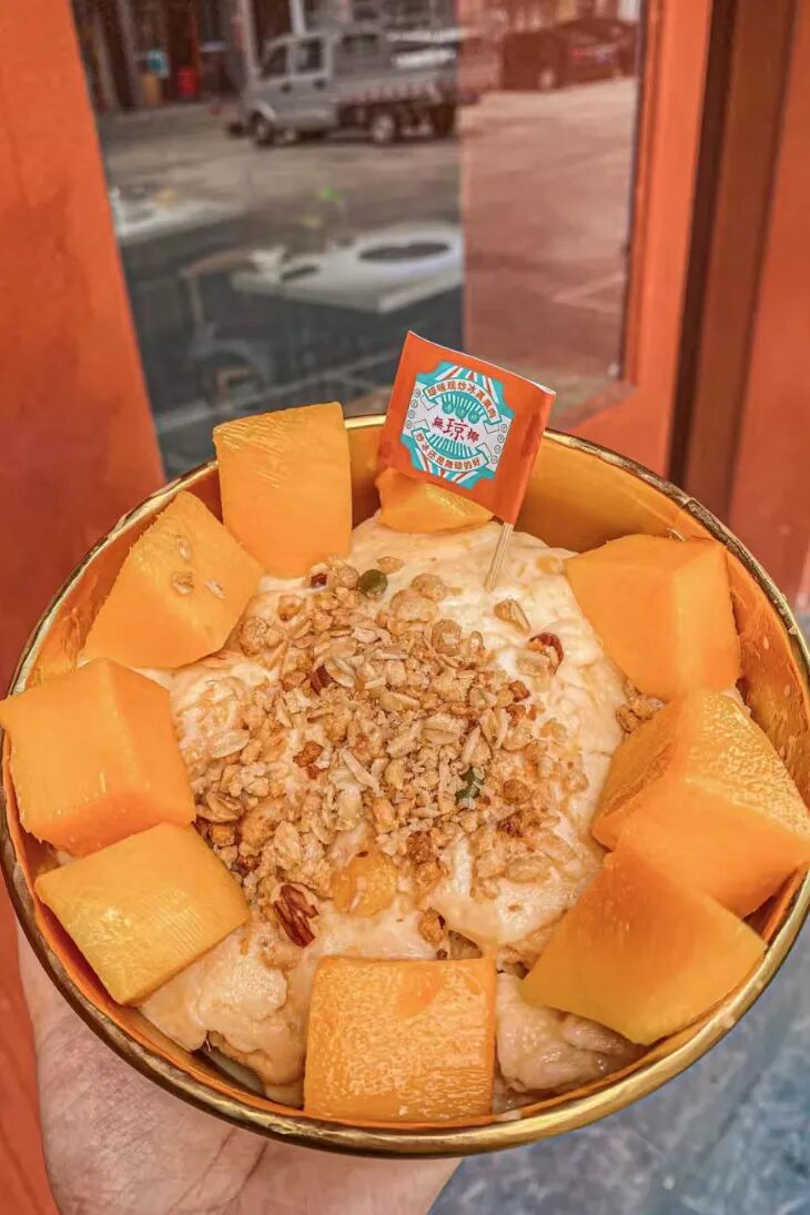 Image related to A Year-Round Fruit Fiesta: How This Mega-Province Sweetens China's Four Seasons
