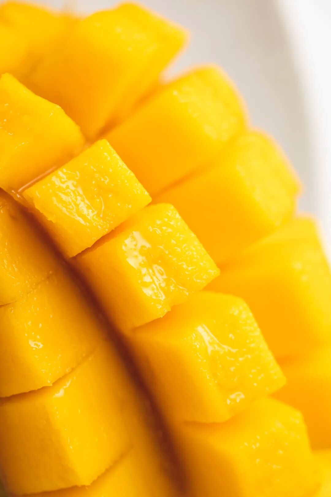 Image related to A Year-Round Fruit Fiesta: How This Mega-Province Sweetens China's Four Seasons