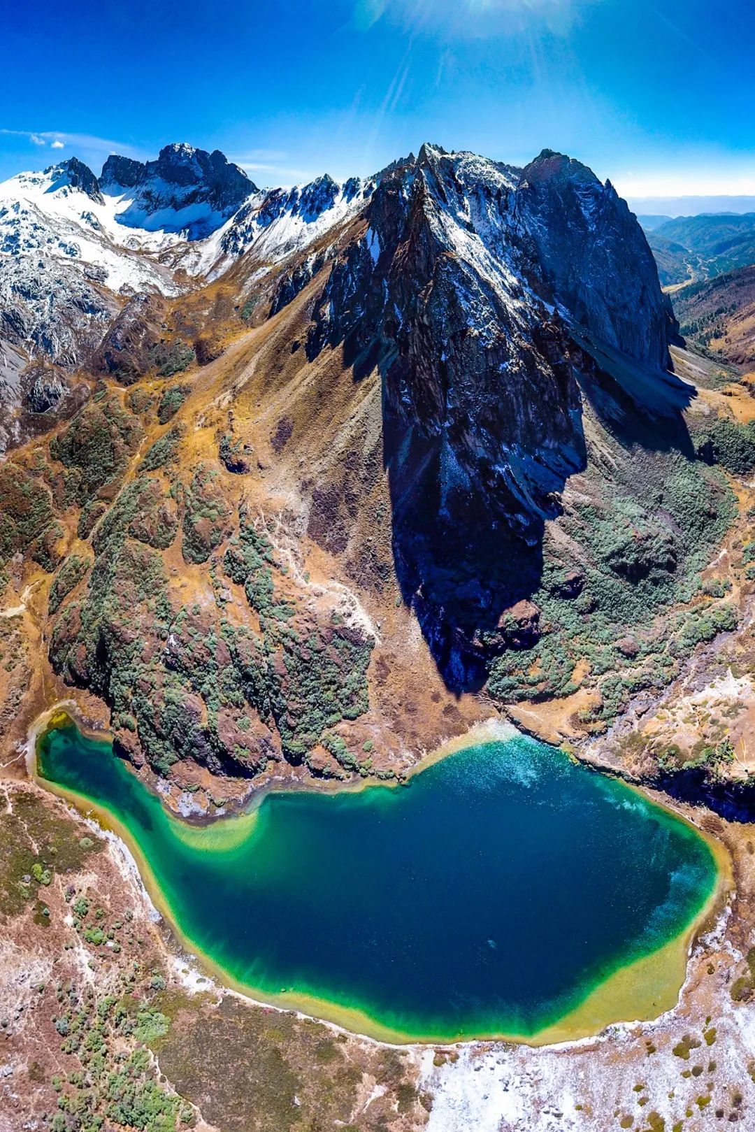 Image related to Where in China Can You Experience All Four Seasons in a Single Day?