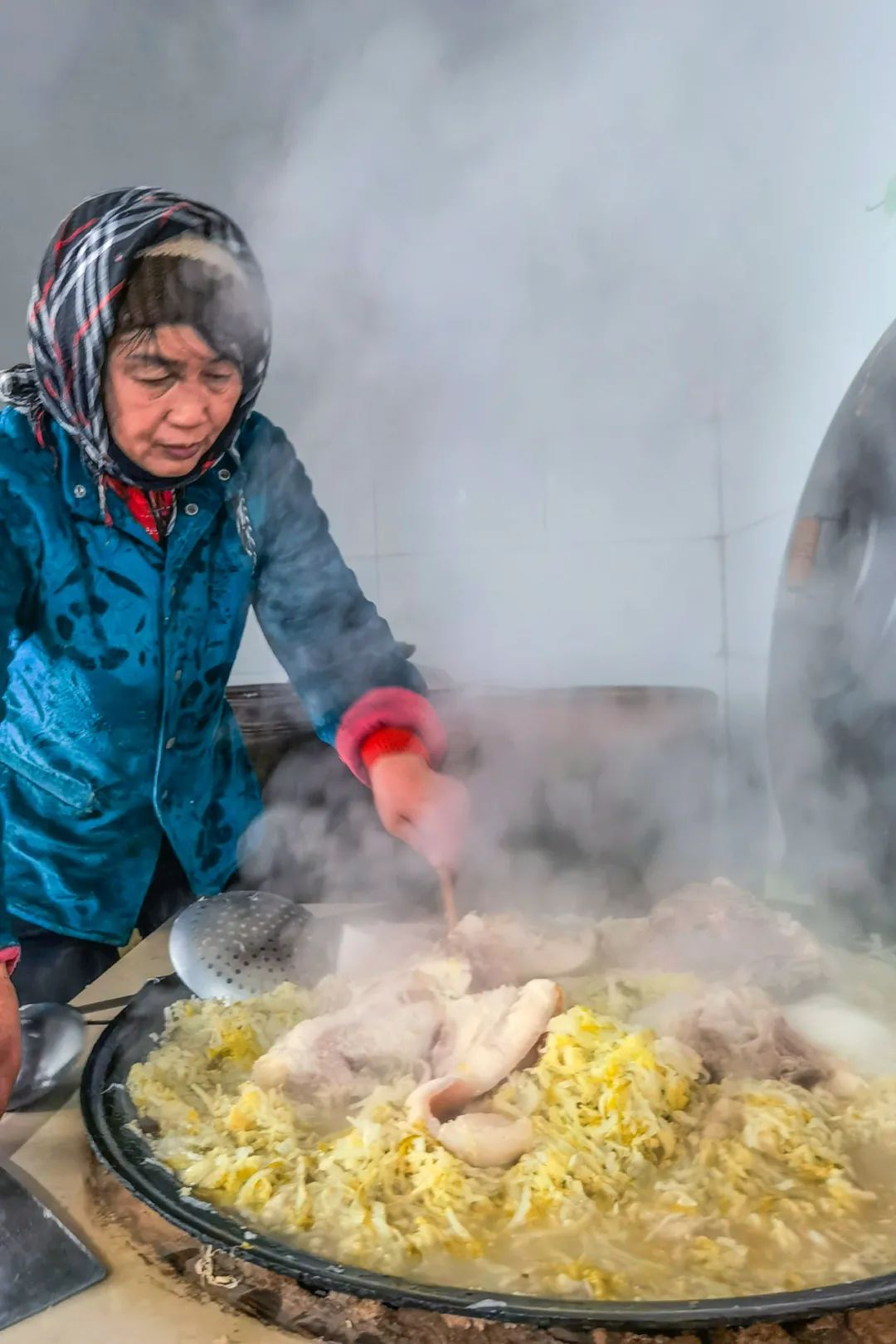 Image related to Guess What? The Most Expensive Chinese New Year's Eve Dinner Is Actually in Northeast China?