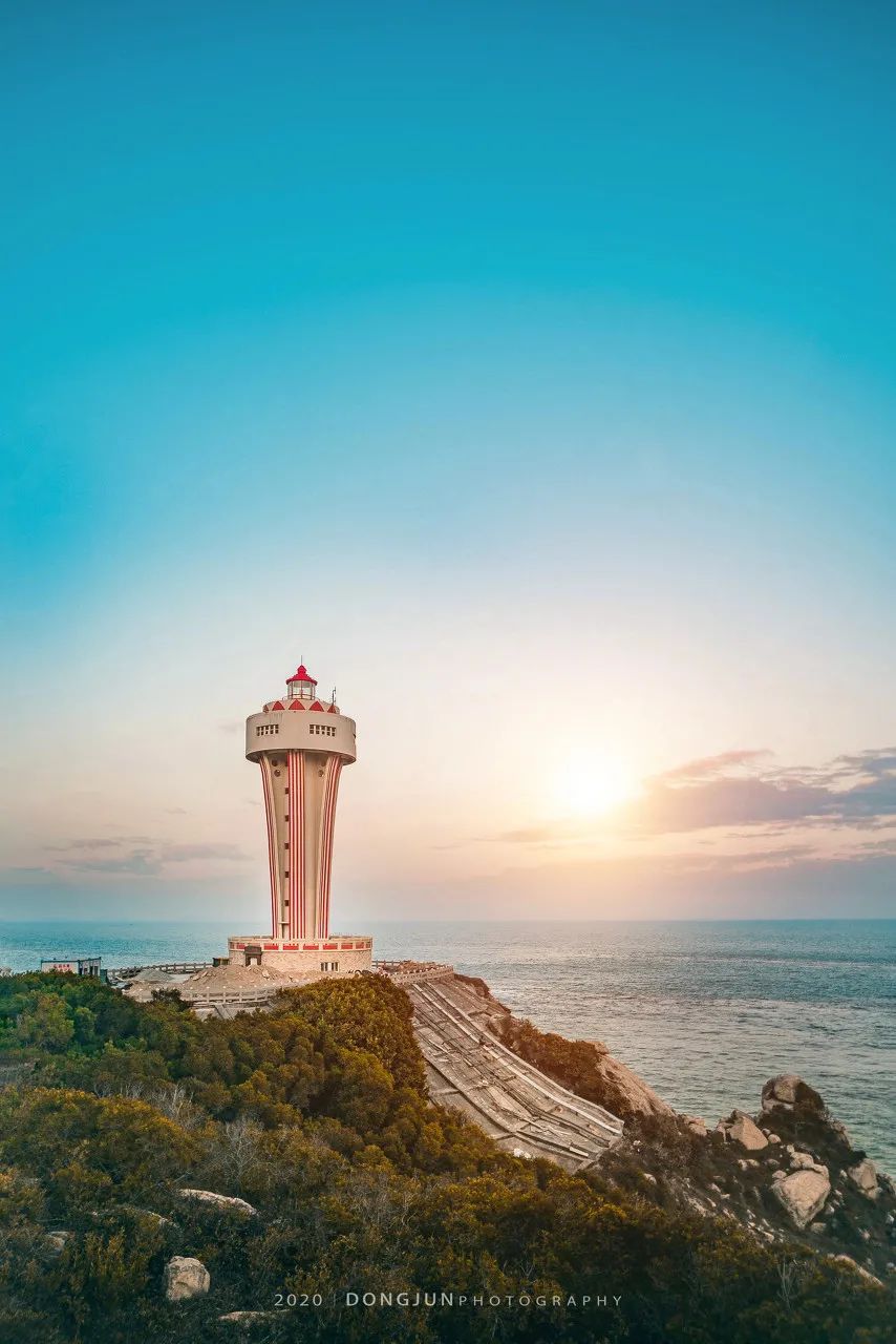 Image related to Zhanjiang: A Seafood Paradise That Will Blow Your Mind! Stunning Sea Views Rivaling Sanya + Mouthwatering Delights to Wow Your Feed – Worth the Trip for Food Alone