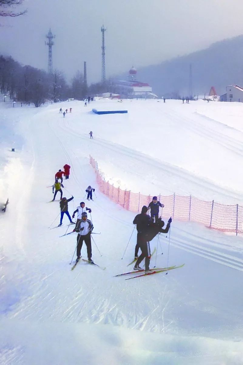 Image related to Harbin: The Ice-Snow Legend of the Oriental Paris! Central Avenue & St. Sophia Cathedral – A Farewell of 120,000 in Northeast China's Past