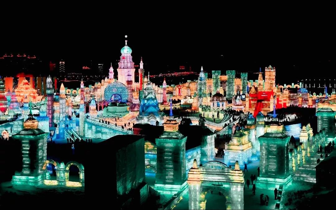 Image related to Harbin: The Ice-Snow Legend of the Oriental Paris! Central Avenue & St. Sophia Cathedral – A Farewell of 120,000 in Northeast China's Past