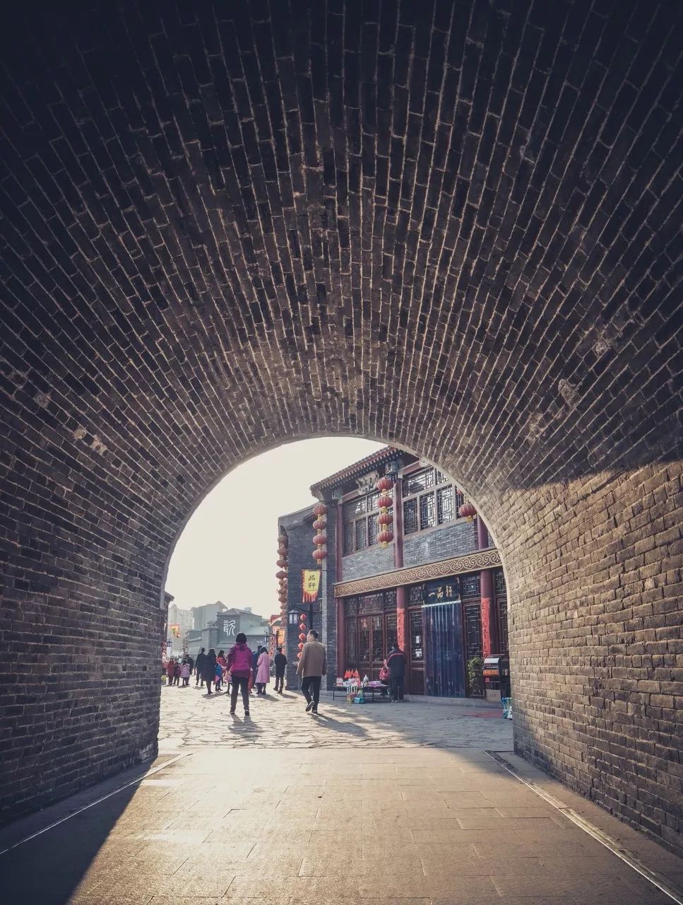 Image related to Kaifeng: From Bianjing of the Northern Song Dynasty to a Historic City Today—The Bustling Memories in Along the River During the Qingming Festival and the Sorrow of a Million Farewells