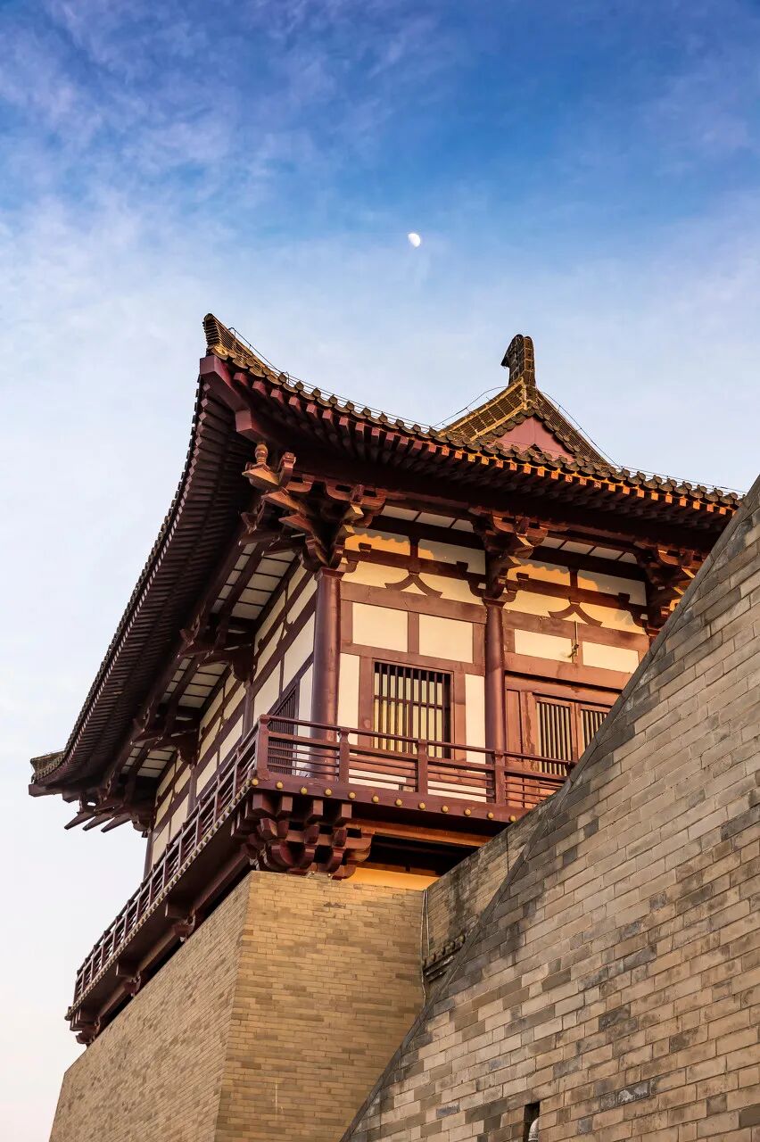Image related to Luoyang: Ancient Capital Adorned with Fragrant Peonies, Recommended by China's Foreign Ministry to the World