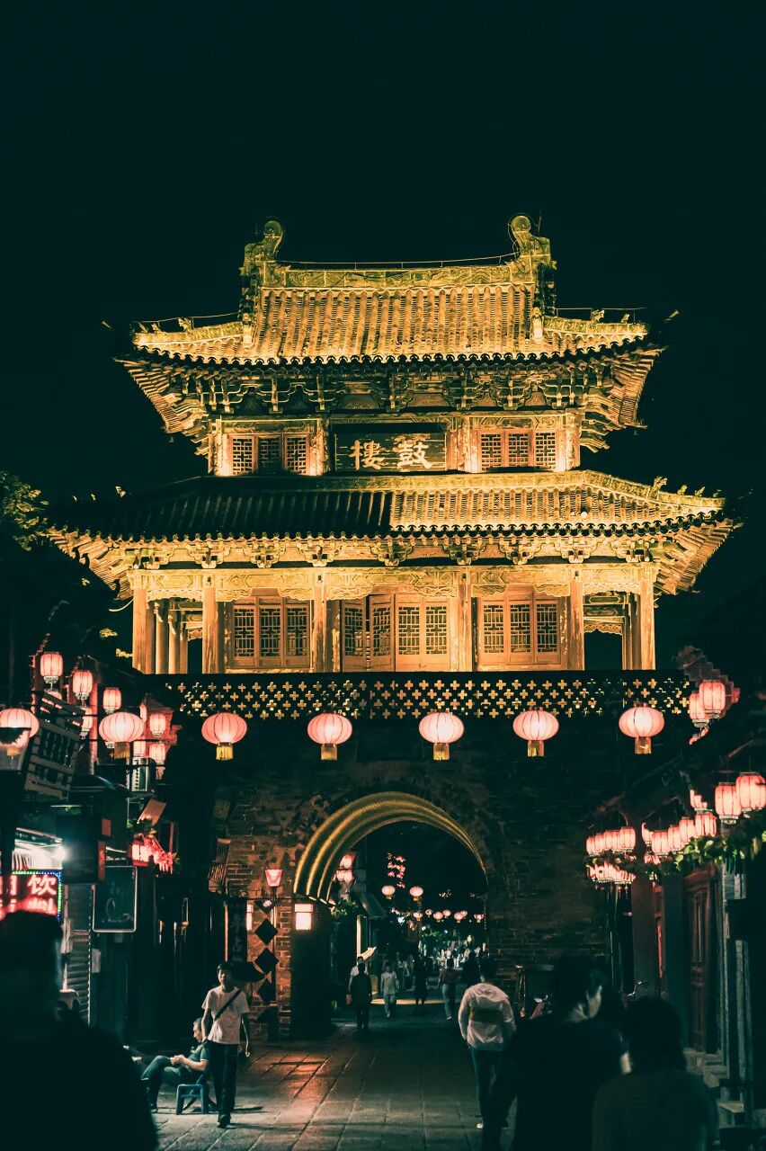 Image related to Luoyang: Ancient Capital Adorned with Fragrant Peonies, Recommended by China's Foreign Ministry to the World