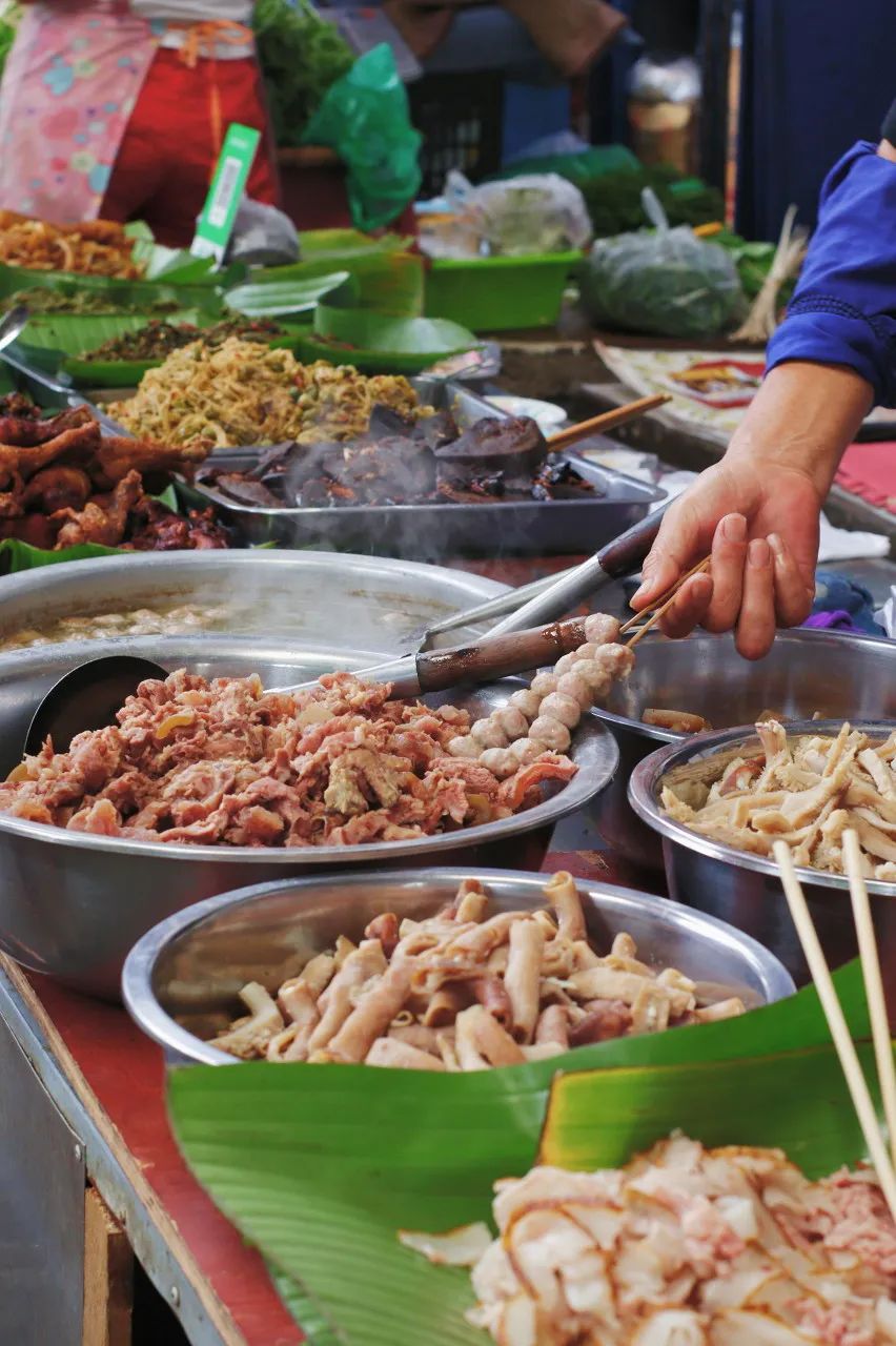 Image related to Mangshi: China's Only Single-Character City! Hot Springs for $0.5 & Southeast Asian Vibes, Yet Visitors Just 1% of Xishuangbanna's