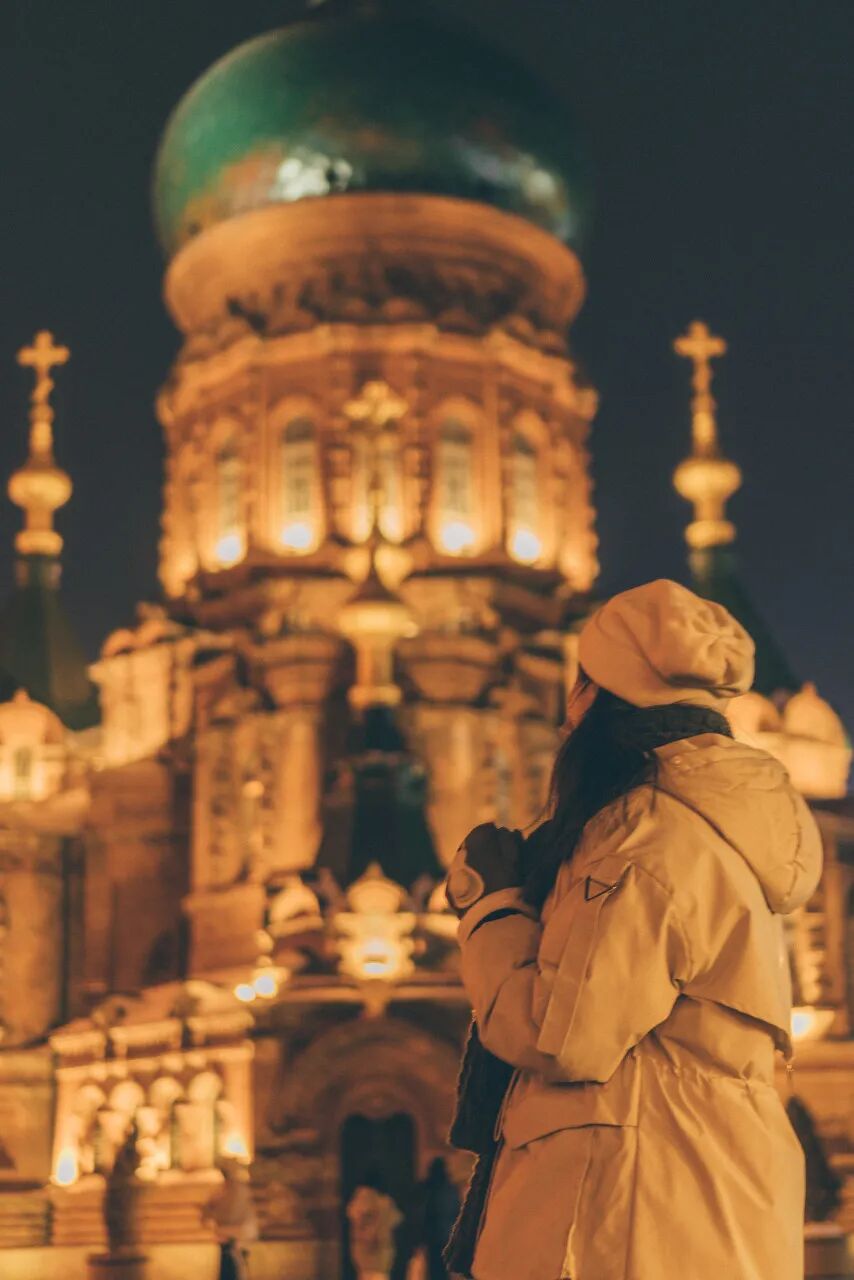 Image related to Harbin: The Ice-Snow Legend of the Oriental Paris! Central Avenue & St. Sophia Cathedral – A Farewell of 120,000 in Northeast China's Past