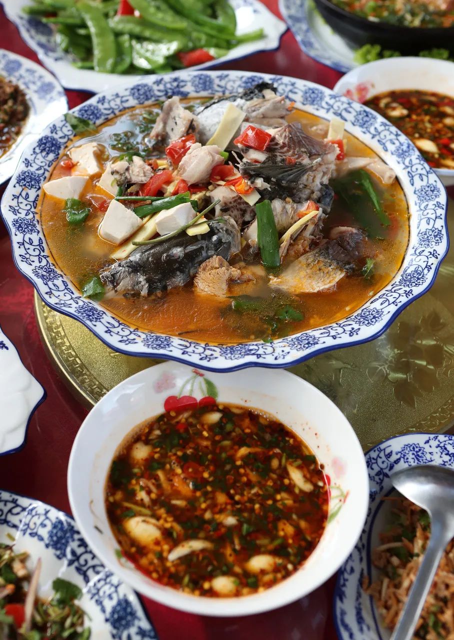 Image related to Mangshi: China's Only Single-Character City! Hot Springs for $0.5 & Southeast Asian Vibes, Yet Visitors Just 1% of Xishuangbanna's