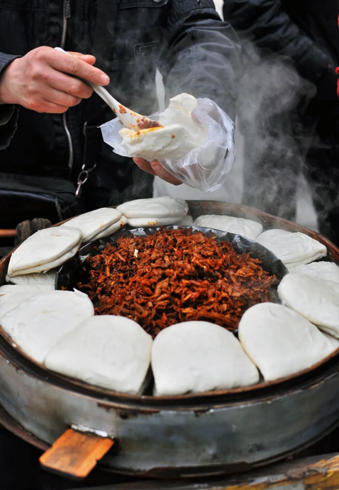 Image related to Tongguan, Xi'an, Qishan: Which Makes the Best Roujiamo in Shaanxi?