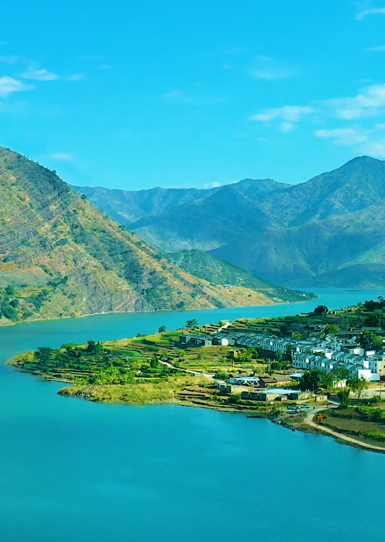 Image related to China's "Sunshine City" is Actually in Yunnan?