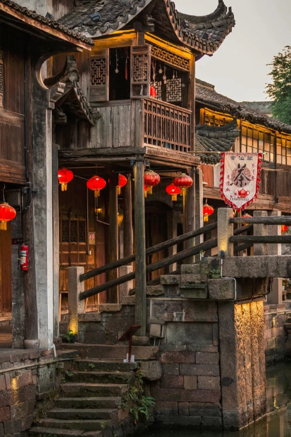 Image related to Stuffed Rice Cakes, Tofu in Tea... How Un-Jiangnan Can This Little County's Cuisine Get?