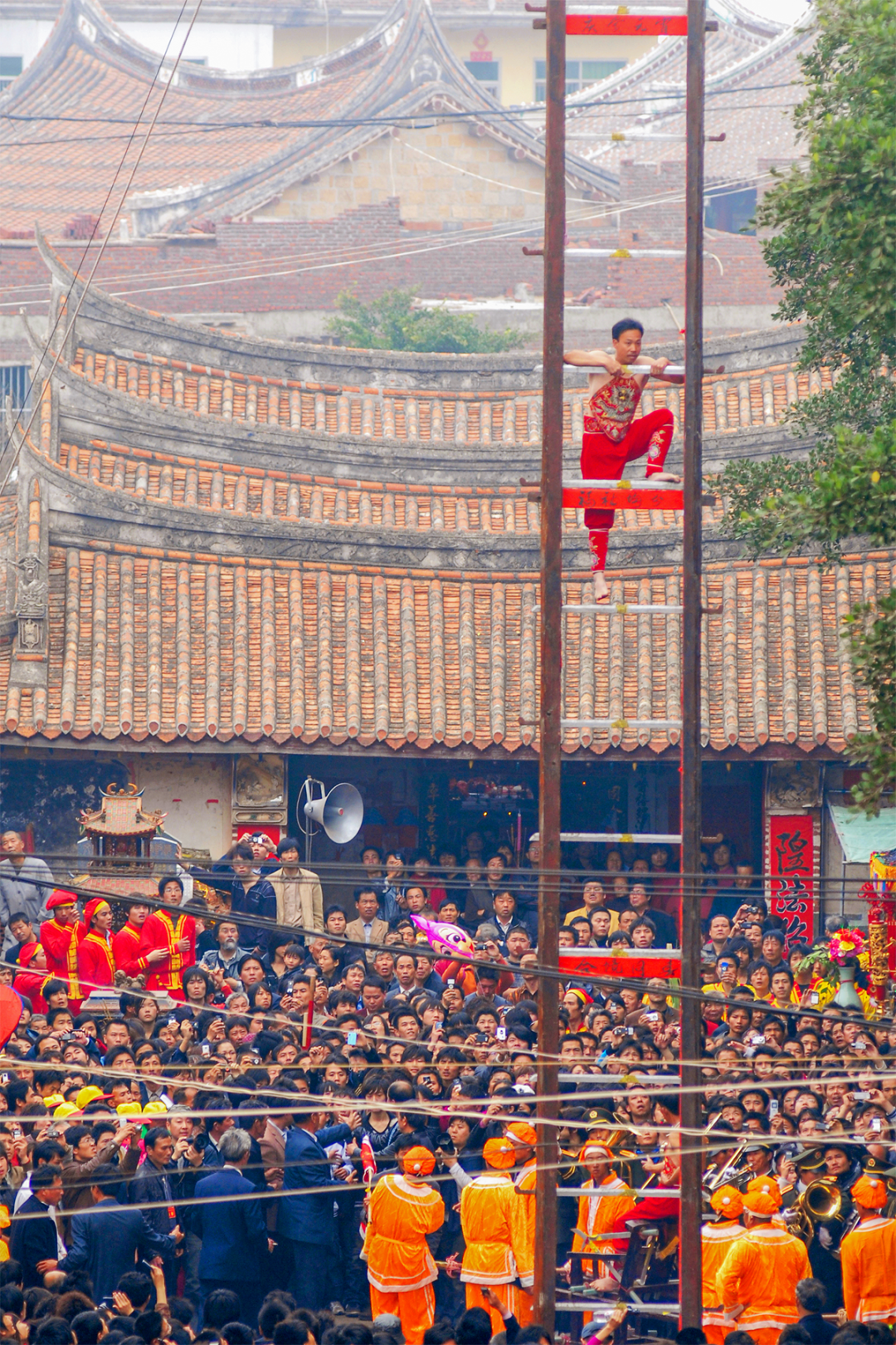 Image related to China's Most Festive Province: Celebrating Lunar New Year from Eve to March!