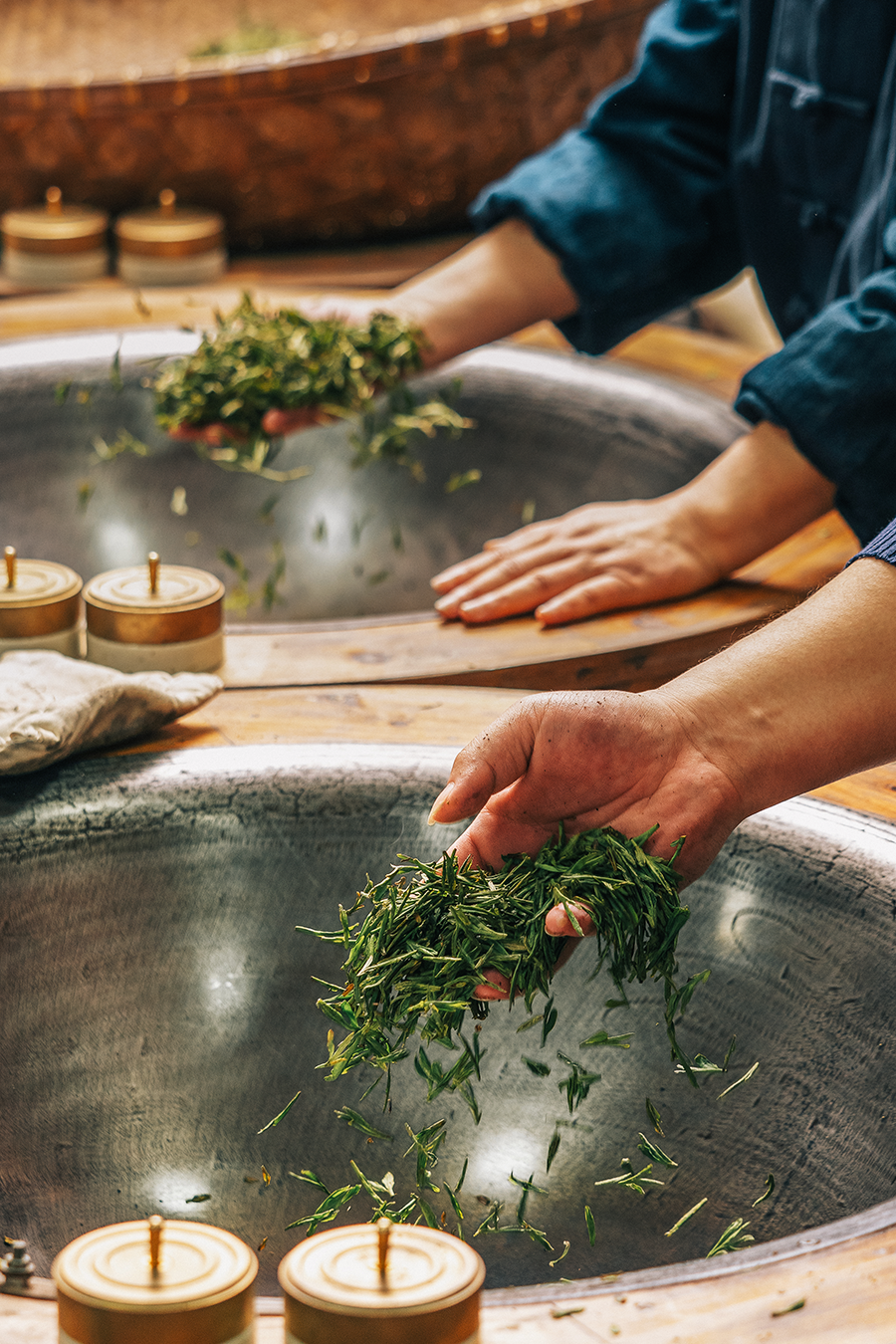 Image related to April Calls for Tea: A Guide to China's Freshest Spring Tea Origins