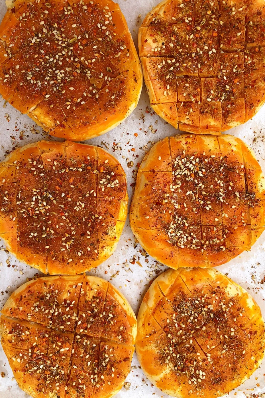 Image related to The Northwest Carb Capital Where Oil-Fried Bread and Fine Noodles Bloom, Keeping Millions Awake with Cravings