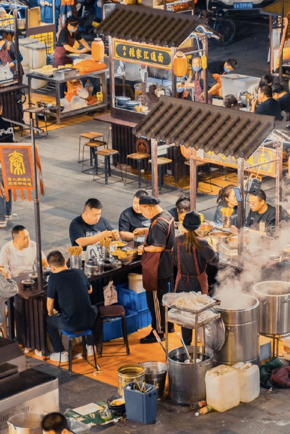 Image related to The Northwest Carb Capital Where Oil-Fried Bread and Fine Noodles Bloom, Keeping Millions Awake with Cravings