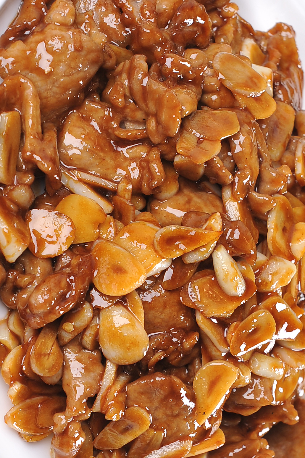 Image related to China's Top Garlic-Eating Province: So Hardcore That Even Locust Blossoms Are Drenched in Garlic Sauce!