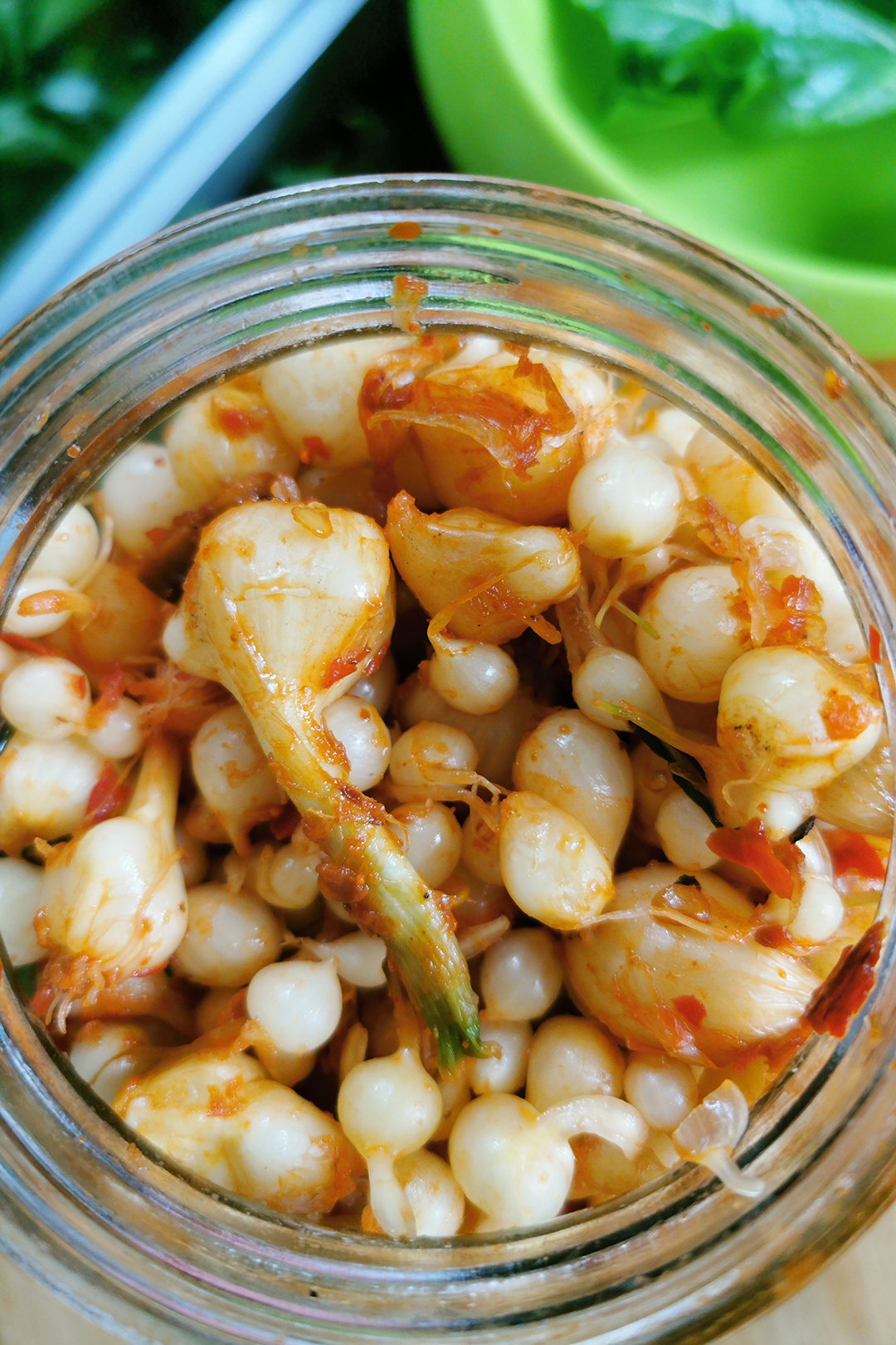 Image related to China's Top Garlic-Eating Province: So Hardcore That Even Locust Blossoms Are Drenched in Garlic Sauce!