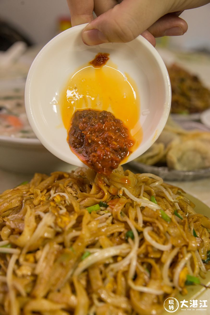 Image related to Zhanjiang: The Hidden Foodie Paradise Where $70 Buys 3 Days of Feasting – Wild Flavors Outshine Chaoshan, Gaining 8 Pounds in a Week is Worth It!