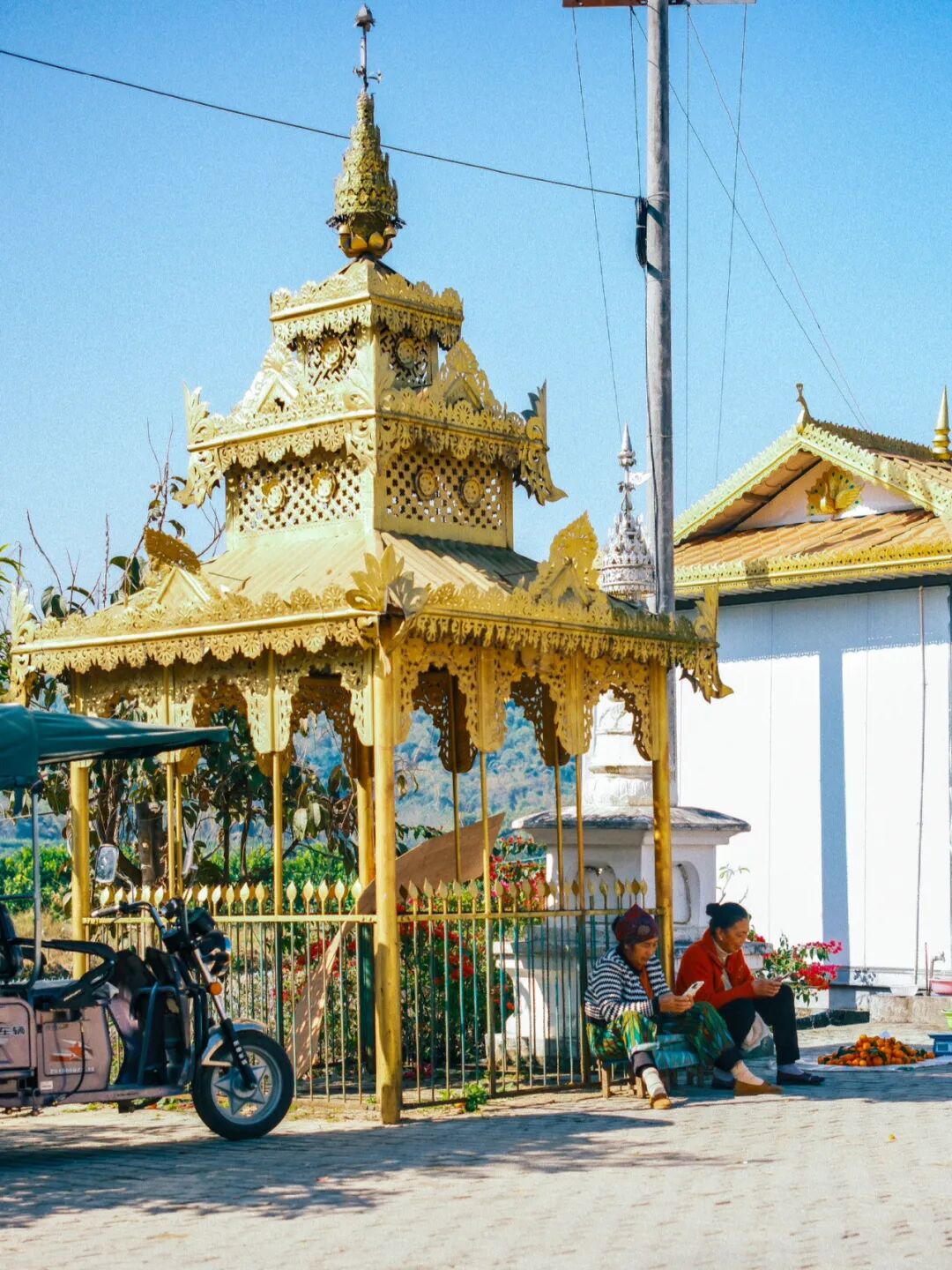 Image related to Mangshi: China's Only Single-Character City! Hot Springs for $0.5 & Southeast Asian Vibes, Yet Visitors Just 1% of Xishuangbanna's